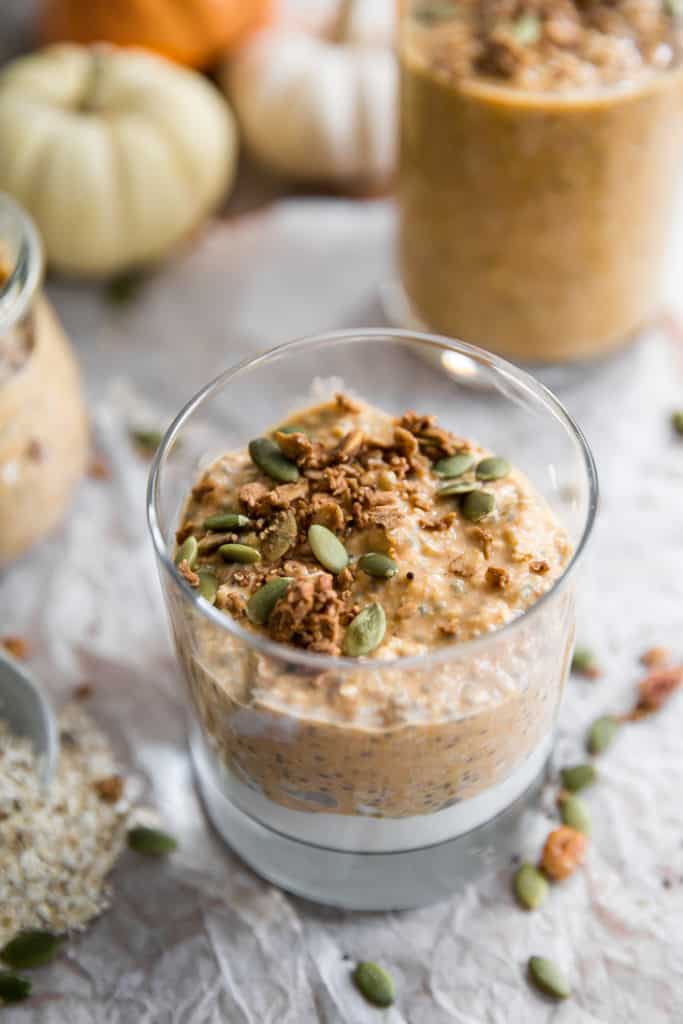 Healthy Pumpkin Overnight Oats {enjoy hot or cold!} • Fit Mitten Kitchen