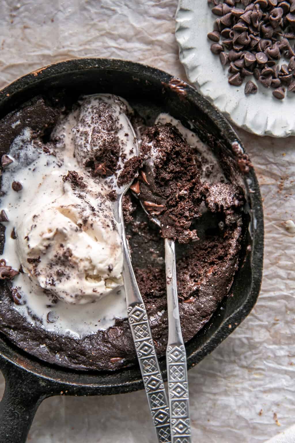 Fudgy Skillet Brownie for Two {quick & easy} • Fit Mitten Kitchen