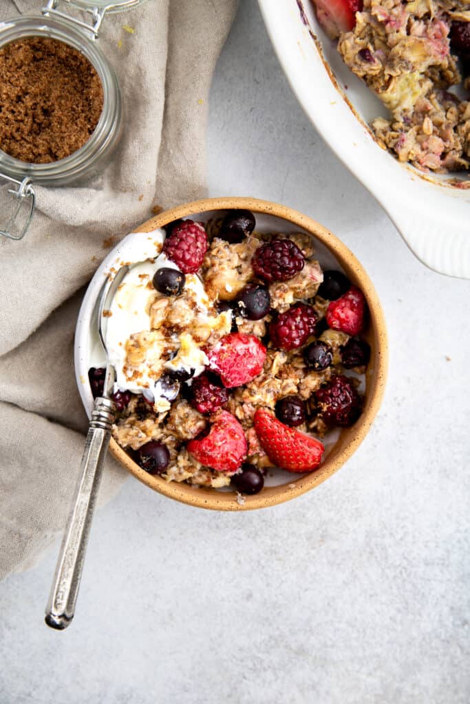 1Pan Baked Oatmeal (TikTok Recipe) • Fit Mitten Kitchen